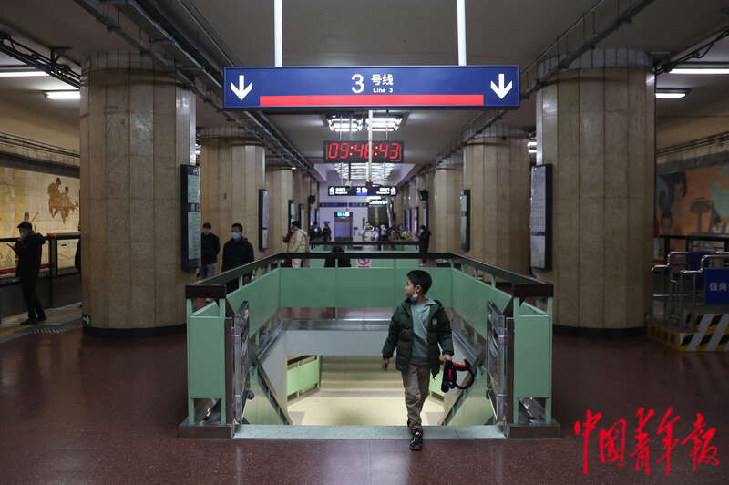 3号线附近好玩的地方