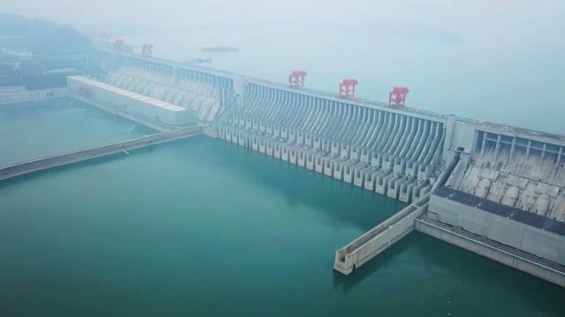 三角洲坝顶怎么上