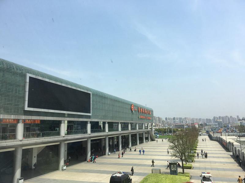 上海到东方盐湖城怎么去