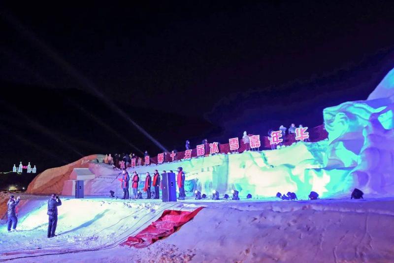 东风湖滑雪场