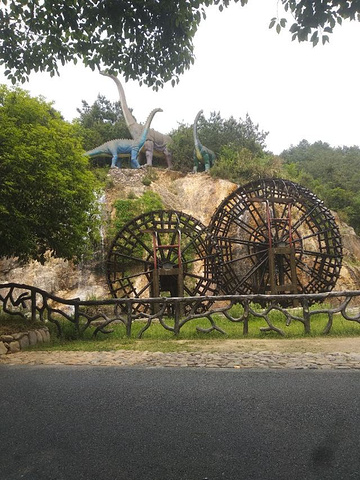 中南百草原景区介绍