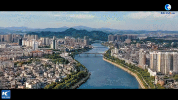 以瓷都闻名的城市是