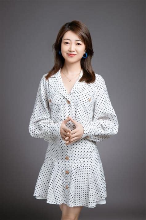 兰心书院何润智靠谱吗