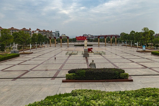 兴国县属于哪个省哪个市