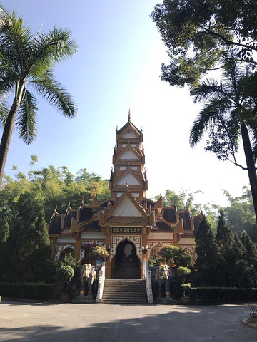 勐巴娜西珍奇园感言