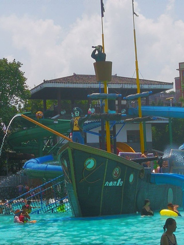 卧龙寺有高人住吗