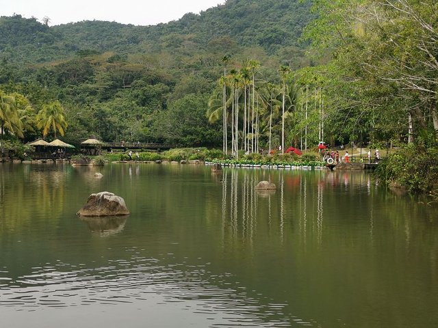 呀诺达适合老年人去吗