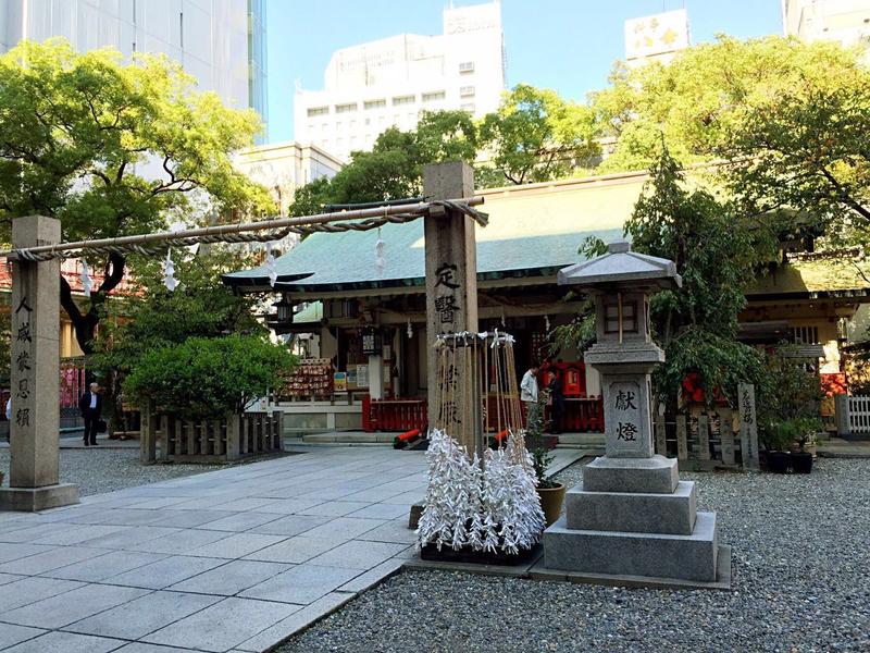 地吹温泉神社里的神社在哪