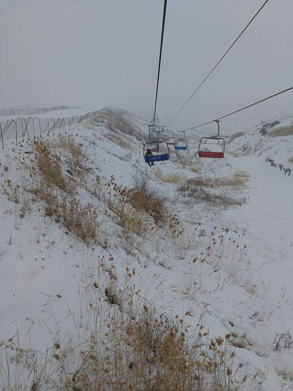 天定山滑雪场电话