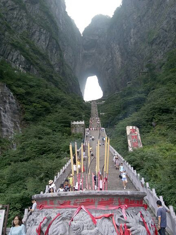 天门山半天可以玩完吗