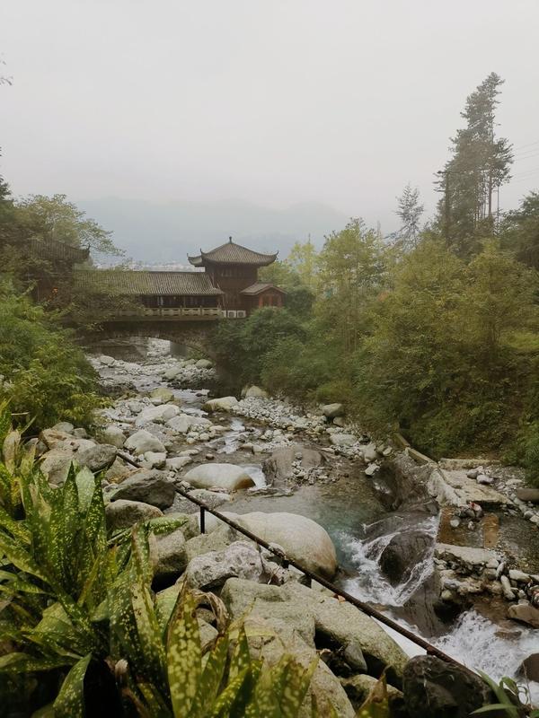 宝顶山风景区在哪里