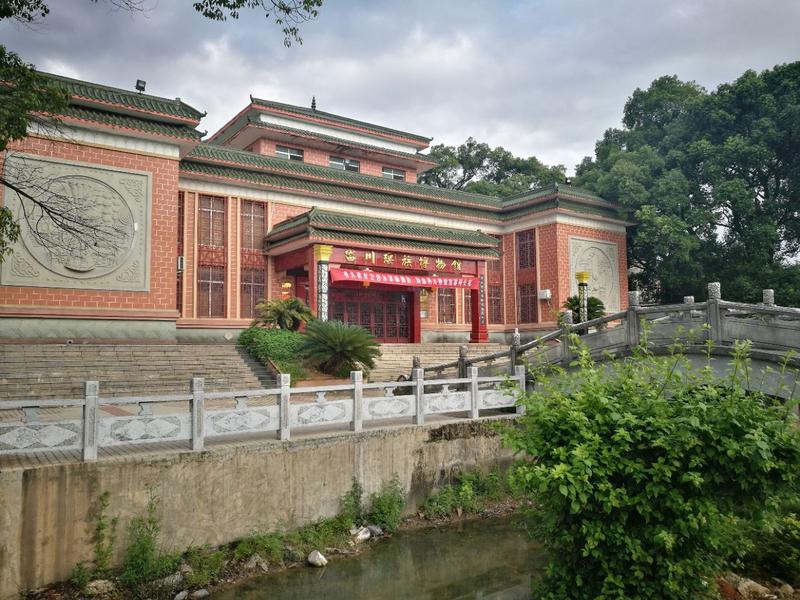 富川瑶族自治县