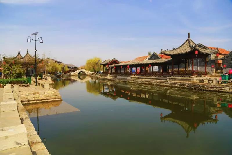 微山湖上静悄悄的微山湖在哪