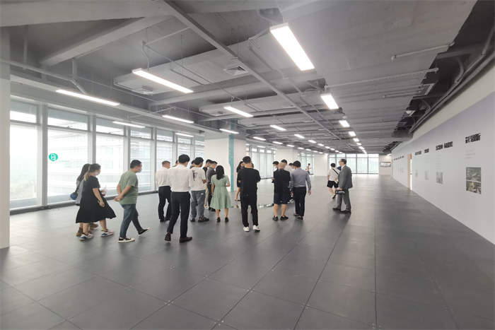 星河双子塔多少层