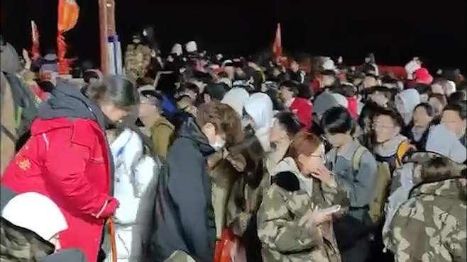 泰山过年人多吗