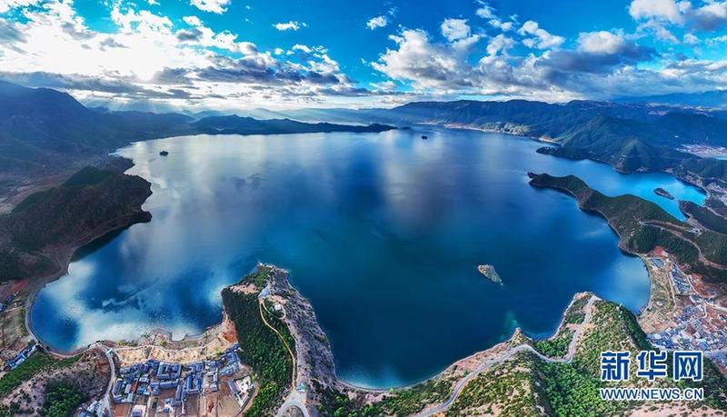 泸沽湖的简介介绍