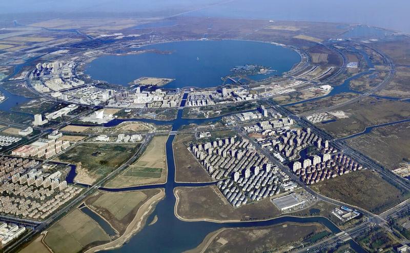 滴水湖在哪个区