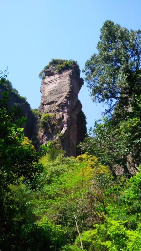 灵岩寺在哪里