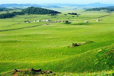 现在去内蒙古玩安全吗