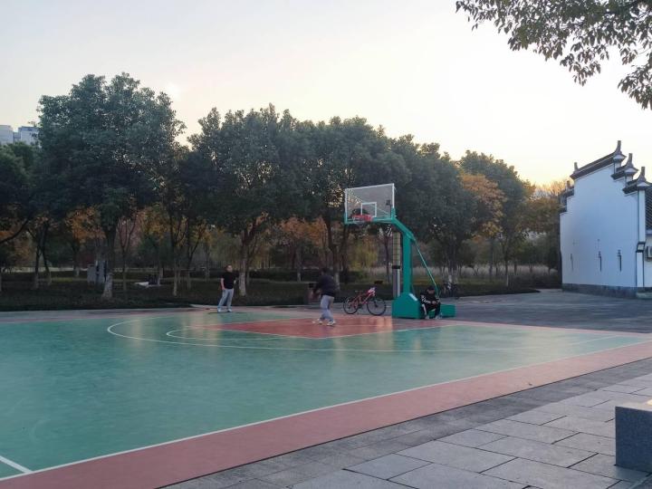 瘦西湖六点前可以免费晨练吗