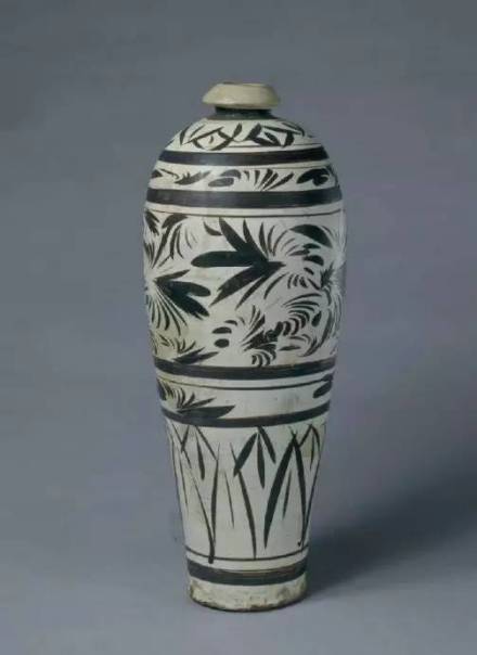 磁州窑梅瓶底足特征