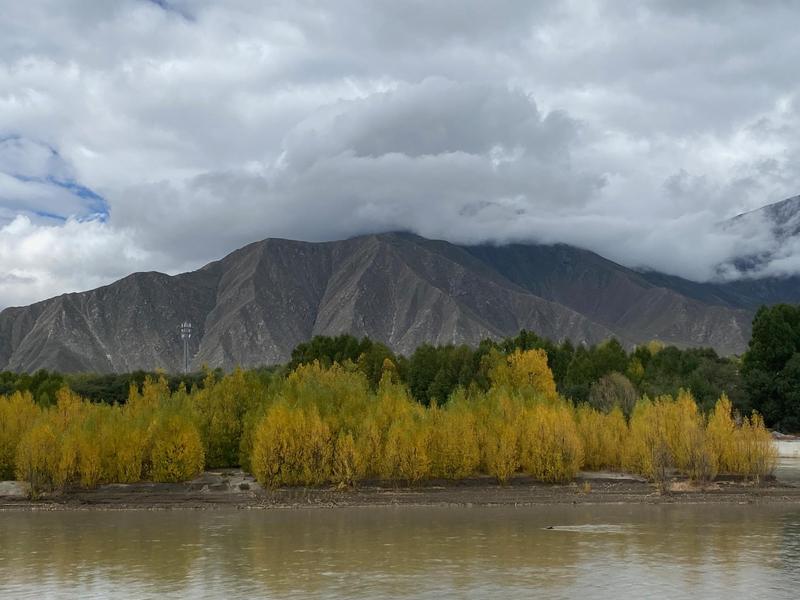 羊湖观景台海拔多少米高