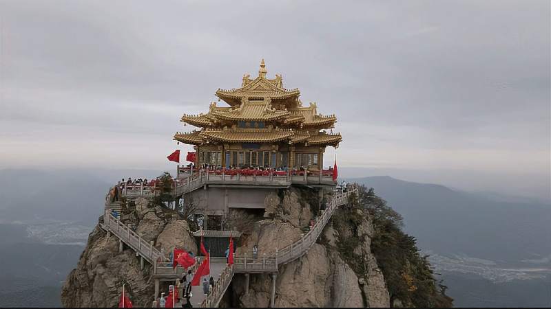 老君山金殿介绍