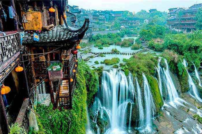 芙蓉镇一般玩几个小时