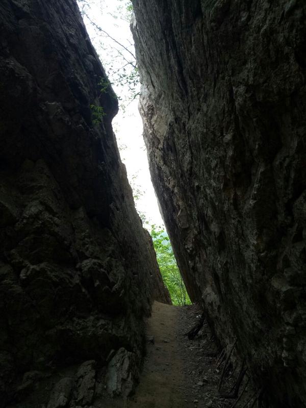 药师岩爬山要多久