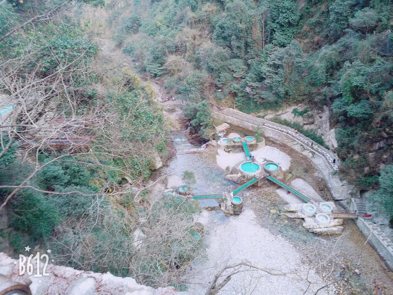 螺髻山温泉是天然的吗