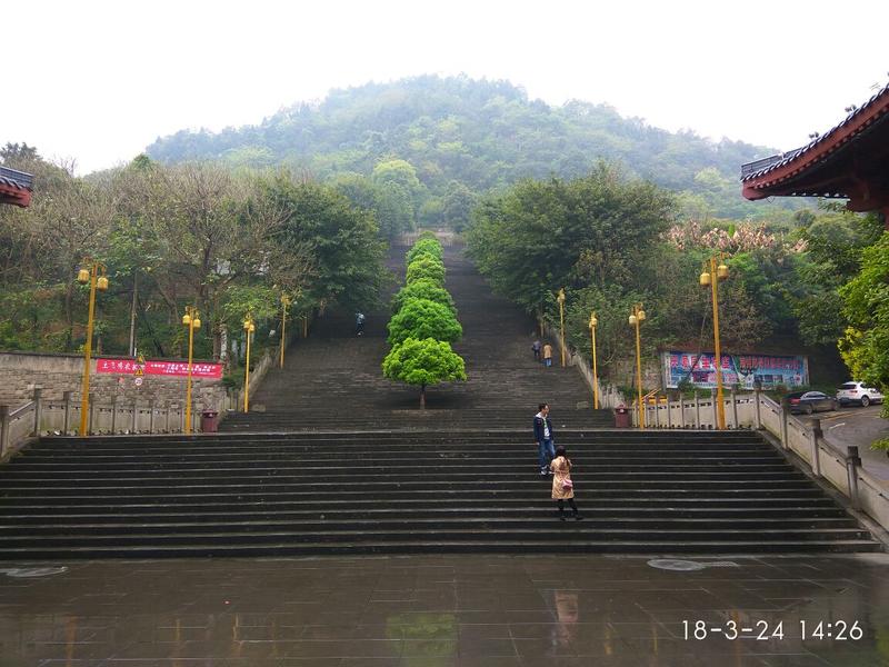 西山顶海拔多少