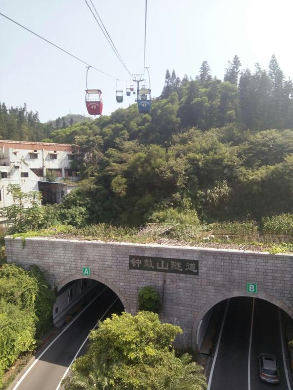 钟鼓索道有必要坐吗