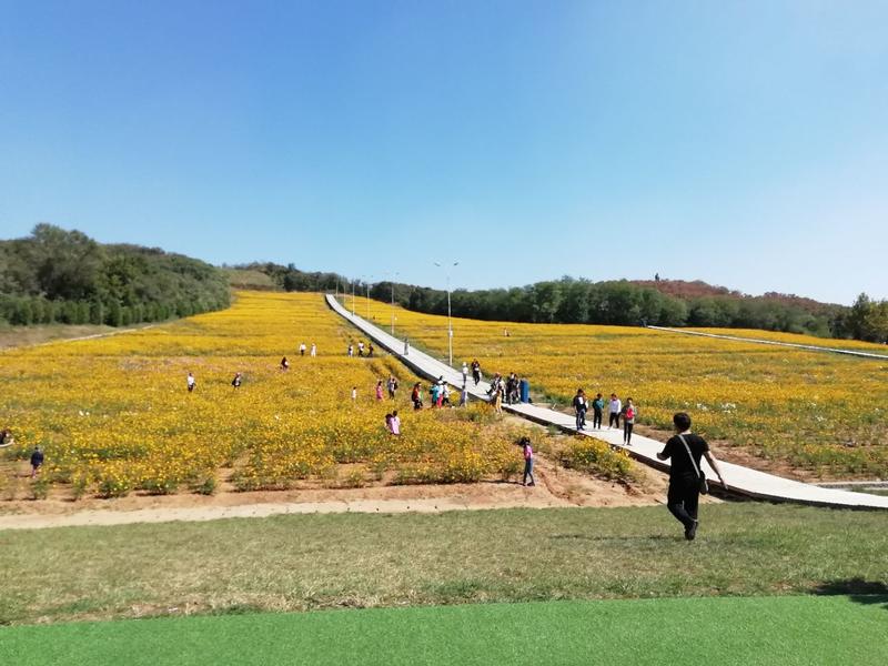铭山绿洲滑雪场