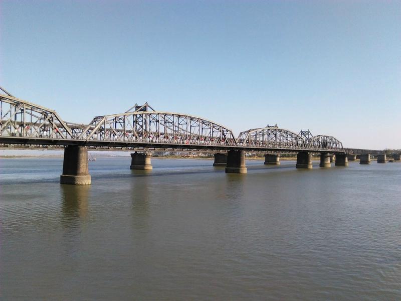 鸭绿江断桥图片