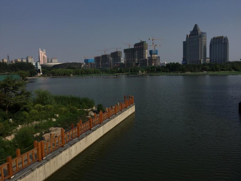 龙湖公园景点介绍